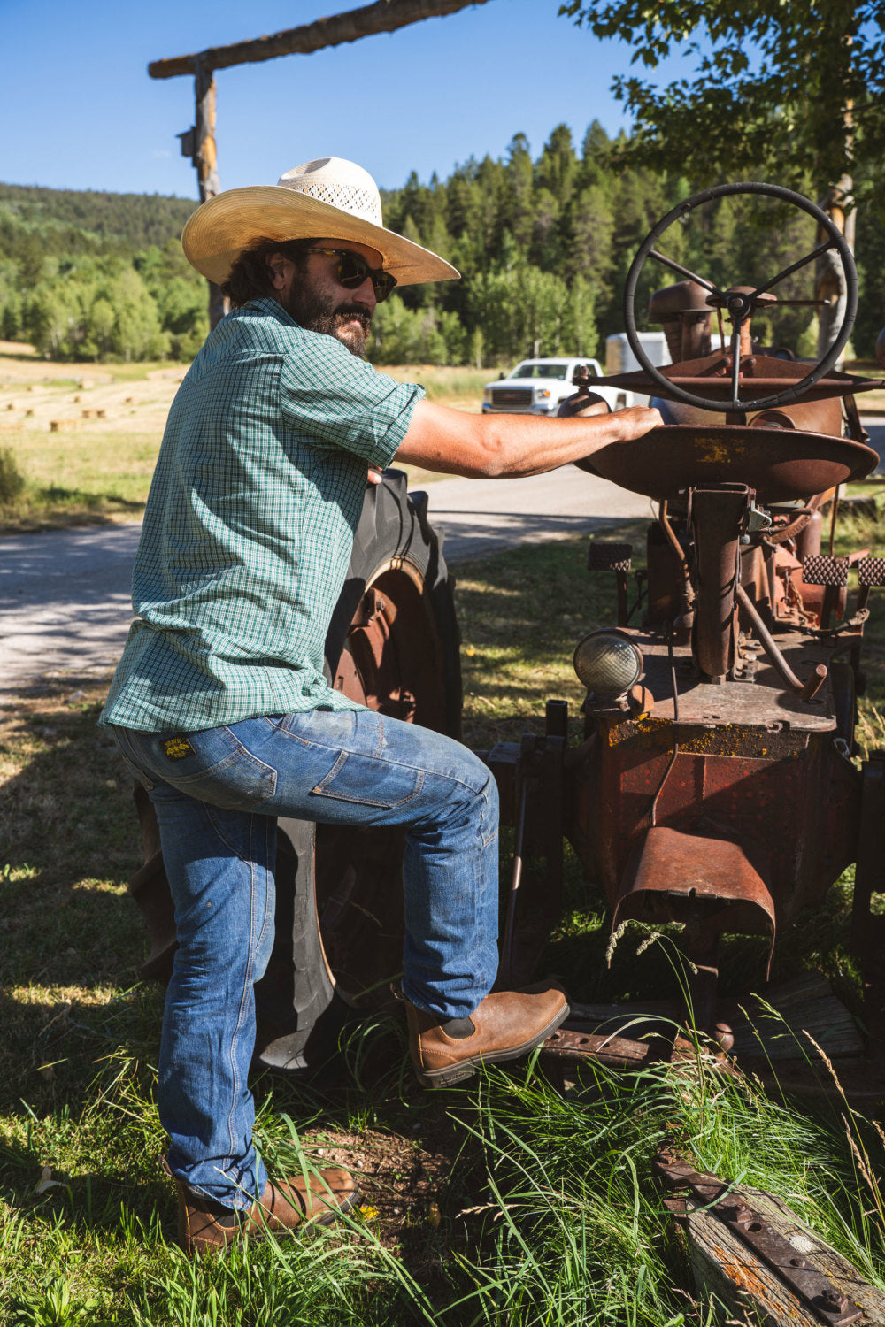 Men's Dress #2581 - Image 10