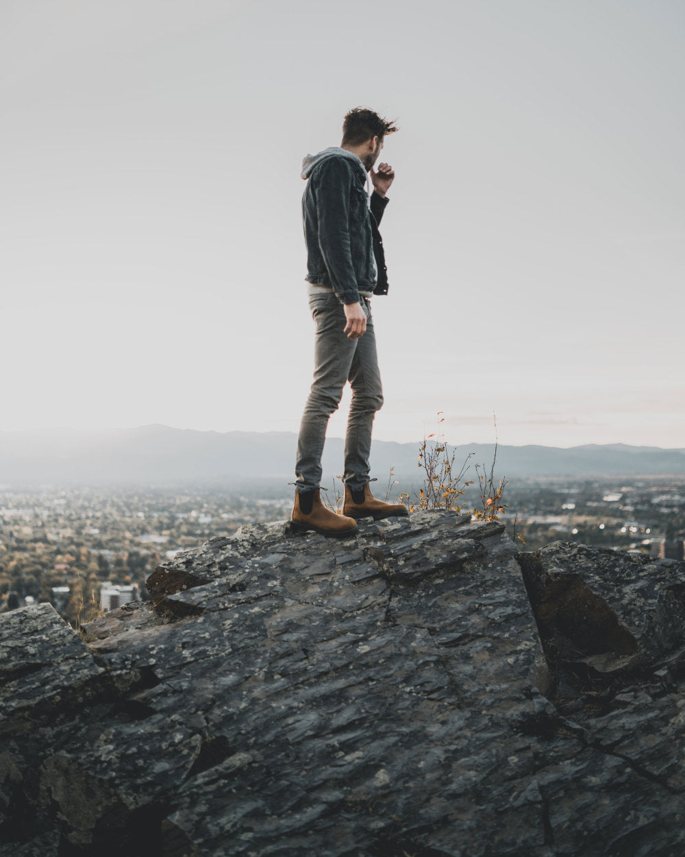 Men's Classics #562 - Image 10