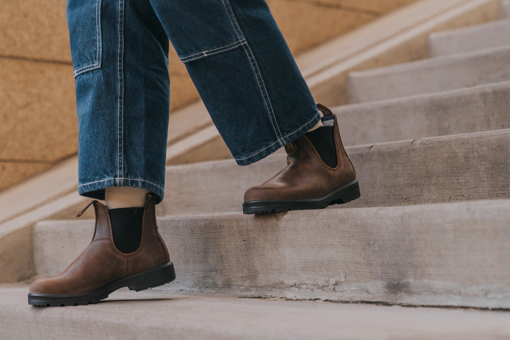 Women's Classics #1609 - Image 11