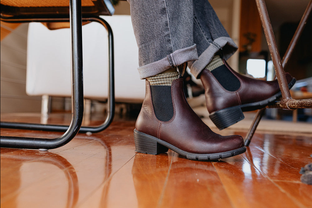 Women's Series #2060 - Image 9